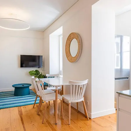 Paco De Arco Great T3 Apartment, Cp153 2º Perfect Spot In The Town Center Apartment *