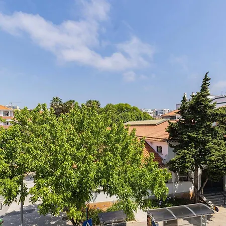 Apartment Apartment T3 In Town Center Close To The Sea Side Oeiras