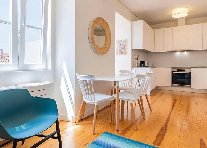 Paco De Arco Great T3 Apartment, Cp153 2º Perfect Spot In The Town Center *